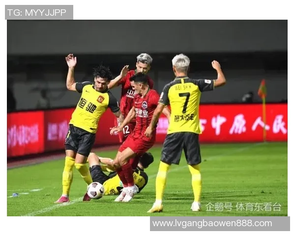 赛后复盘分析上海足球队与广州足球队比赛节奏及战术表现 赛后复盘分析上海足球队与广州足球队比赛节奏及战术表现