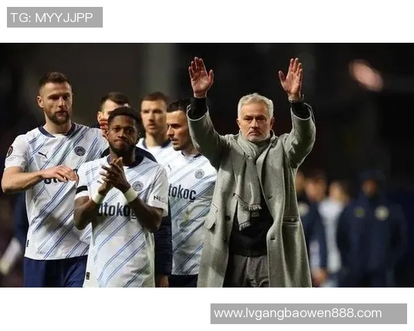 足球明星怒火中烧瞬间大揭秘他们的情绪与反应背后故事