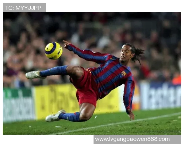 Nike旗下的足球明星有哪些他们的成就与影响力分析